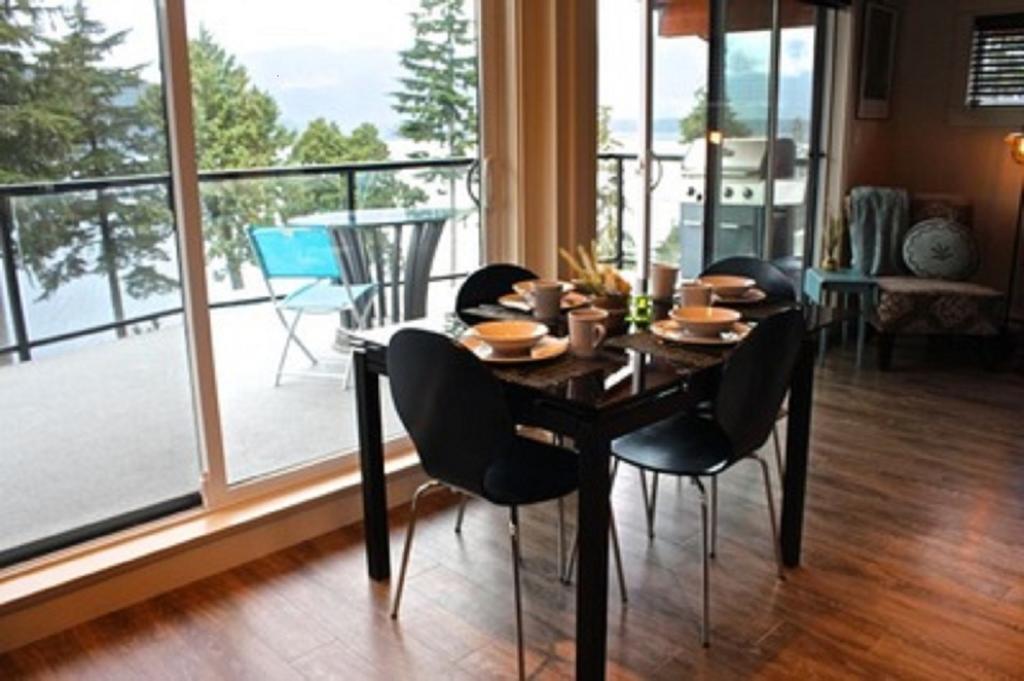 Fish Tales Cottage Port Renfrew Exterior photo