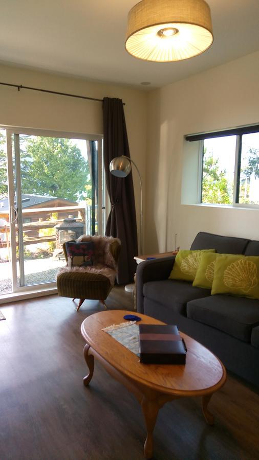 Fish Tales Cottage Port Renfrew Exterior photo